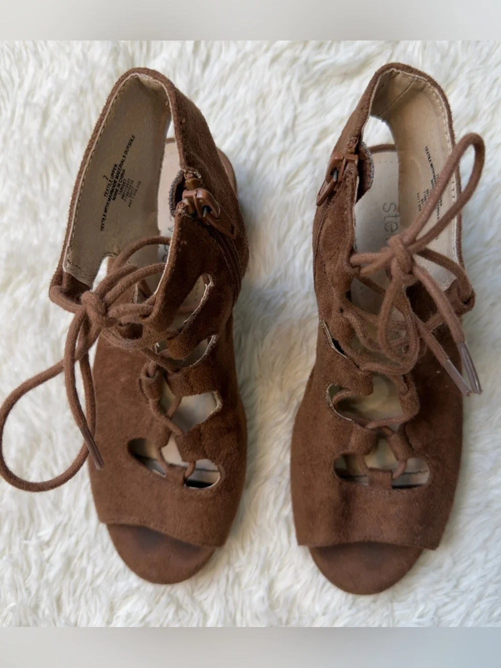 Stevies Brown Faux Suede Lace-Up Block Heel Sandals Girls Size 2